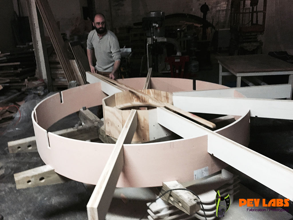 Fabrication of Top Supports in Circular Framing Fabrication of Top Supports in Circular Framing
