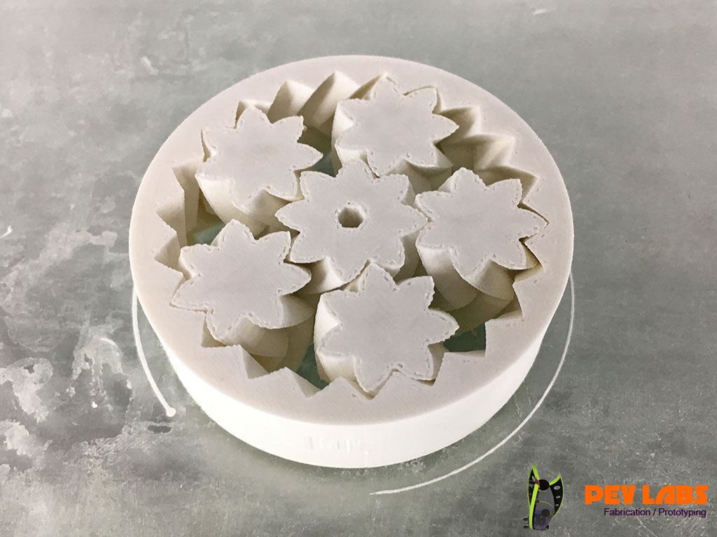 Additive Manufacturing of Moving Parts Additive Manufacturing of Moving Parts